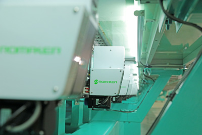  Machine à broder multitêtes plates série DE 